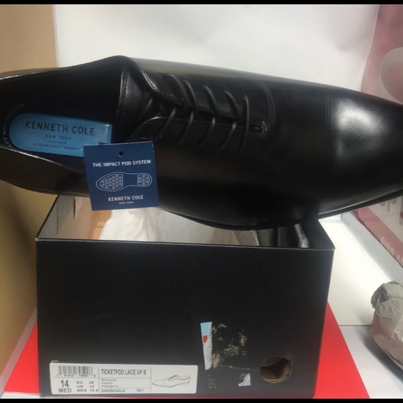 Bnwt Kenneth Cole Ticketpod Lace Up B 